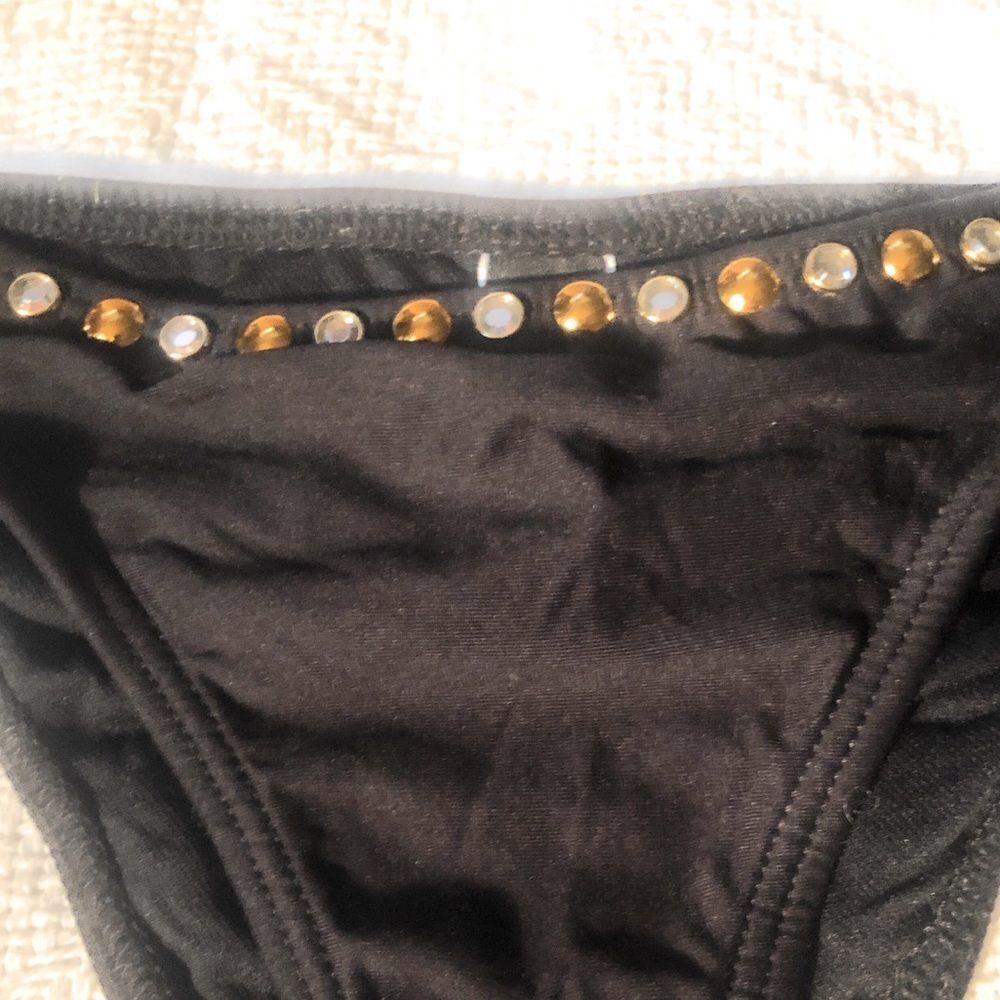 Luli Fama‎ Bikini Bottom - Picture 2 of 7